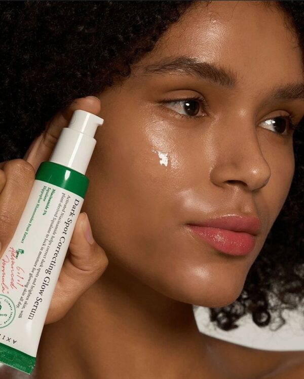 AXIS - Y Dark Spot Correcting Glow Serum - Image 4